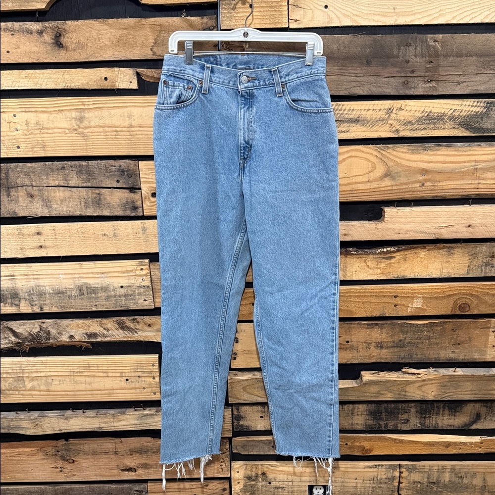 Vintage 2000’s Women’s Levi’s 550 Relaxed Fit Tapered Leg Jeans Size 10 Mis
